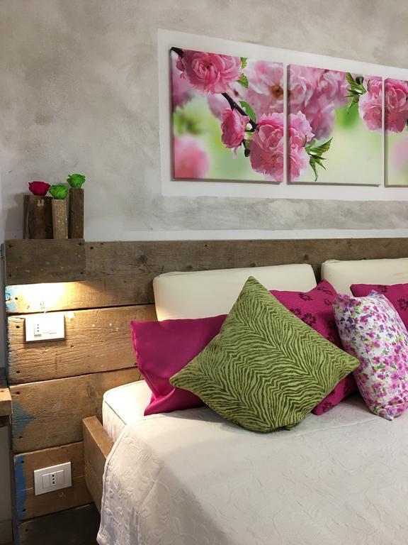 24H Suite Lucca Exteriér fotografie