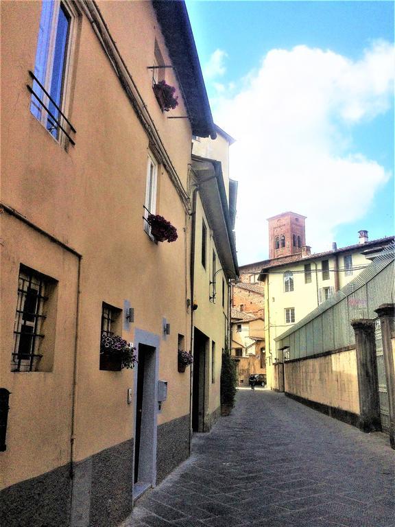 24H Suite Lucca Exteriér fotografie